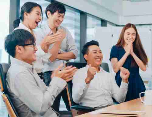 在糖果派对学习、、、成长茁壮